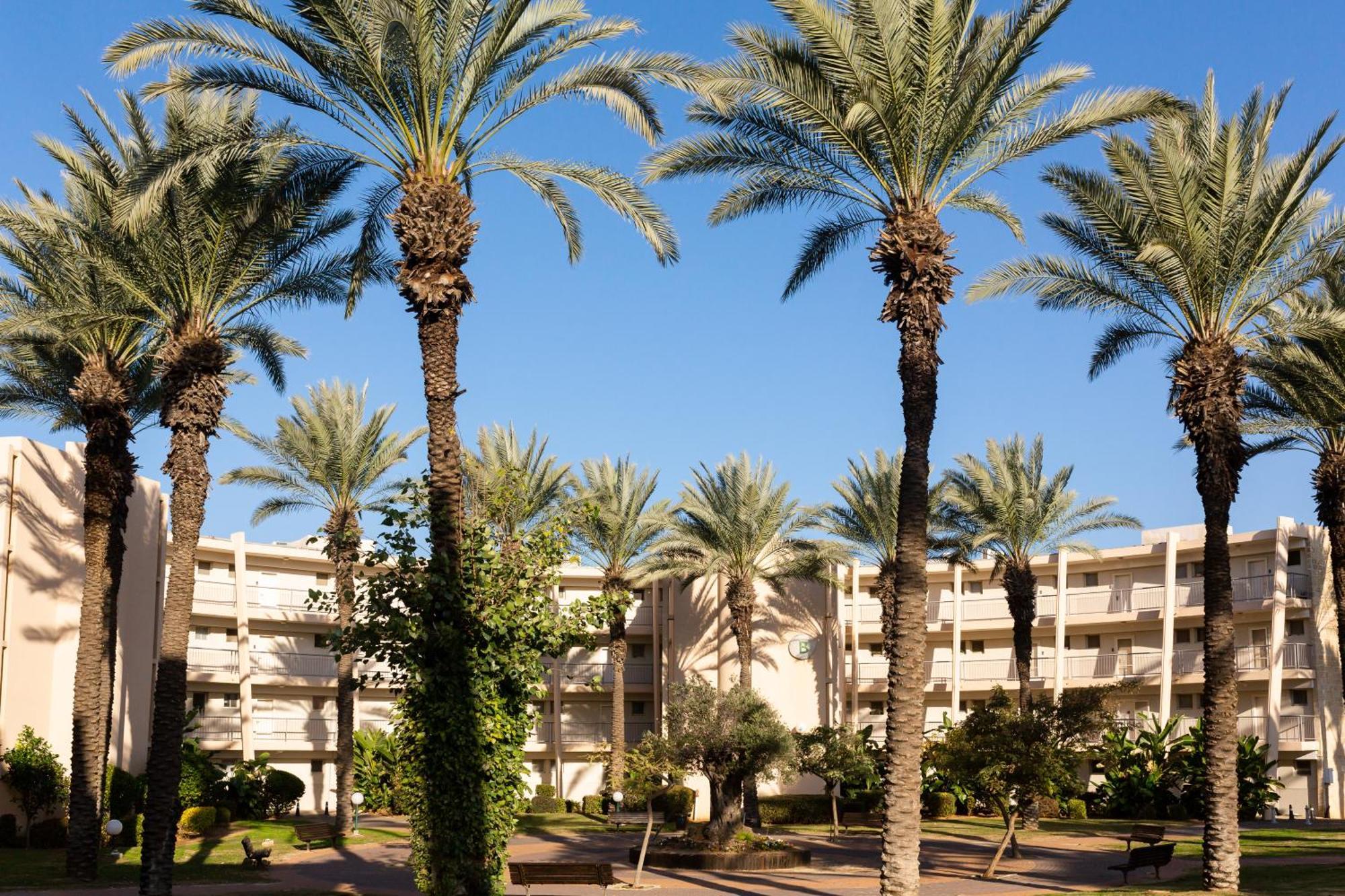 Gma Caesarea Apartment Екстериор снимка